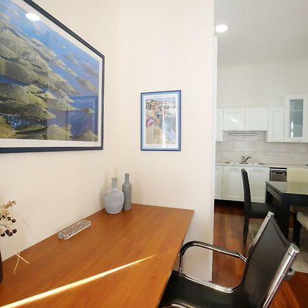 Seafront Beach Apartment - Directly At The Beach 자다르 외부 사진
