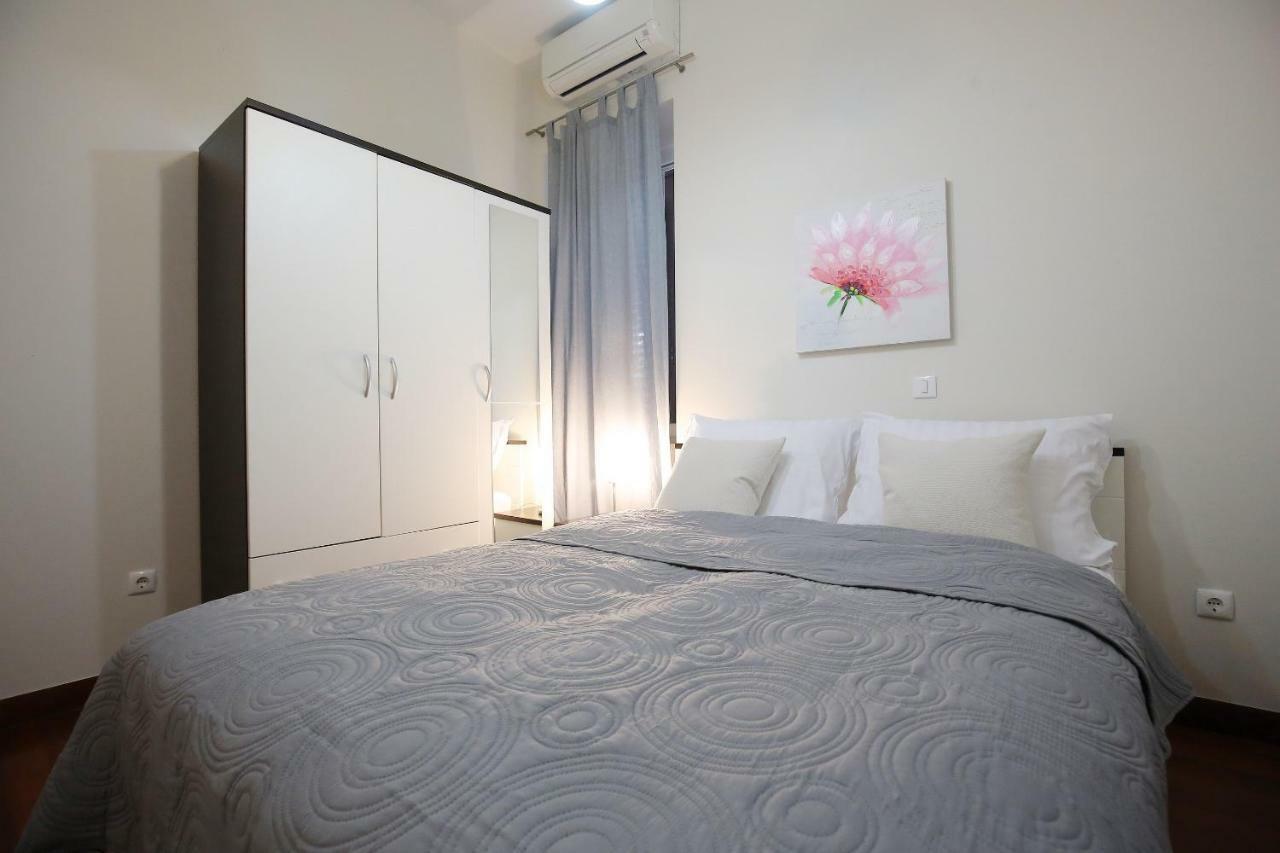 Seafront Beach Apartment - Directly At The Beach 자다르 외부 사진